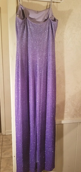 FORMAL DRESS - Picture 2 of 6